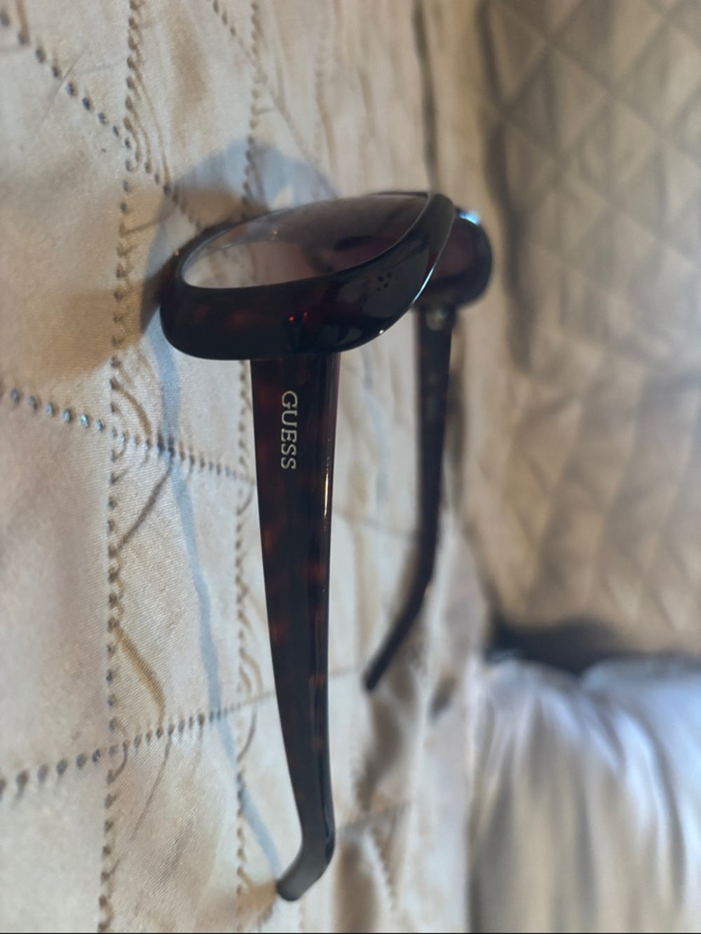 GUESS Tortoiseshell Sunglasses - Brown and Black Frame